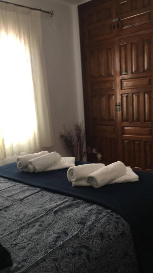 4 Persoons Bungalow Met Gemeenschappelijk Zwembad เต็วลาดา ภายนอก รูปภาพ