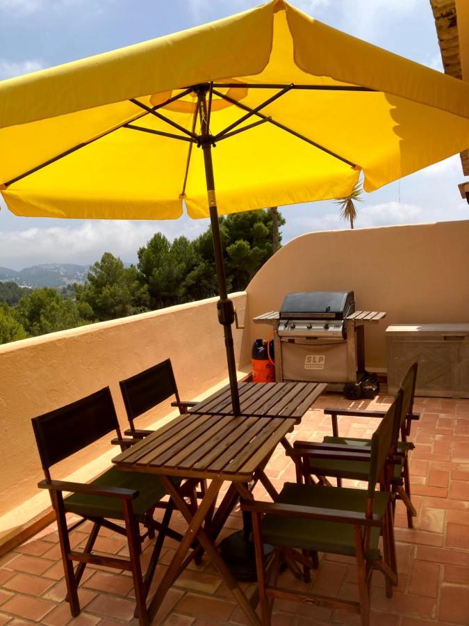 4 Persoons Bungalow Met Gemeenschappelijk Zwembad เต็วลาดา ภายนอก รูปภาพ